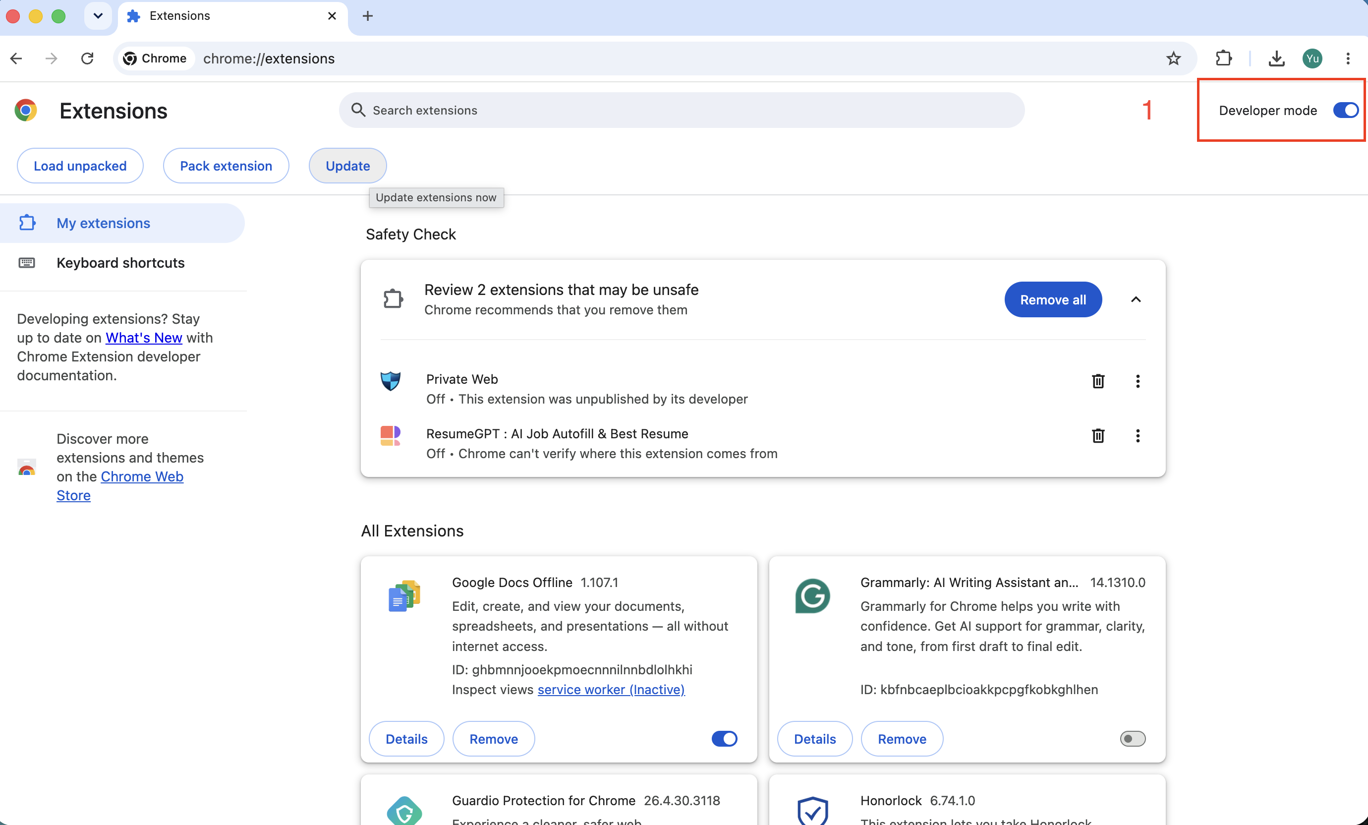 chrome://extensions 页面开发者模式开关位置截图